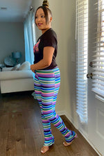 Load image into Gallery viewer, Giving Stripes knit leggings
